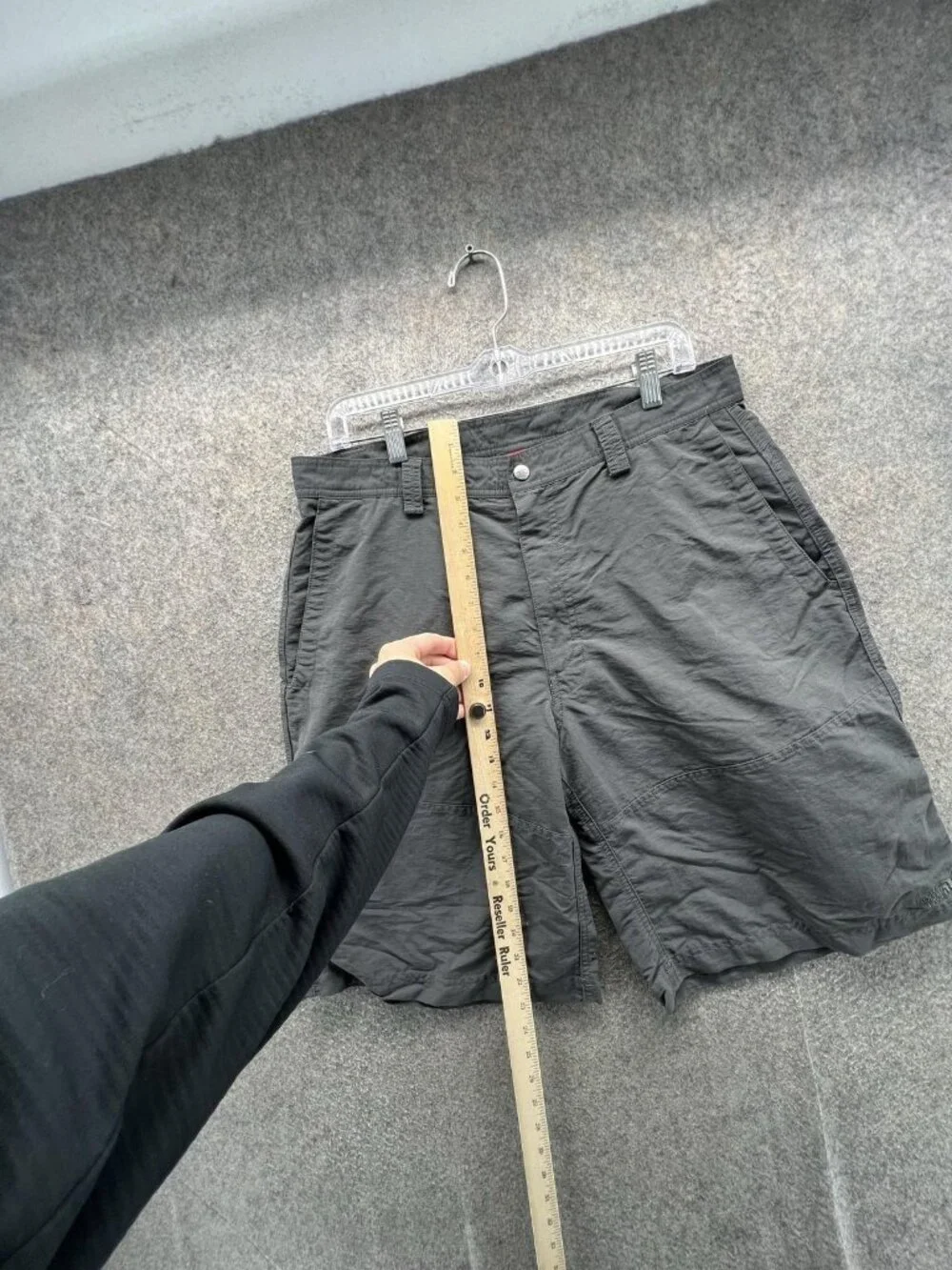 The North Face Shorts Mens 36 Gray Chino Flat Front Nylon Lightweight Casual